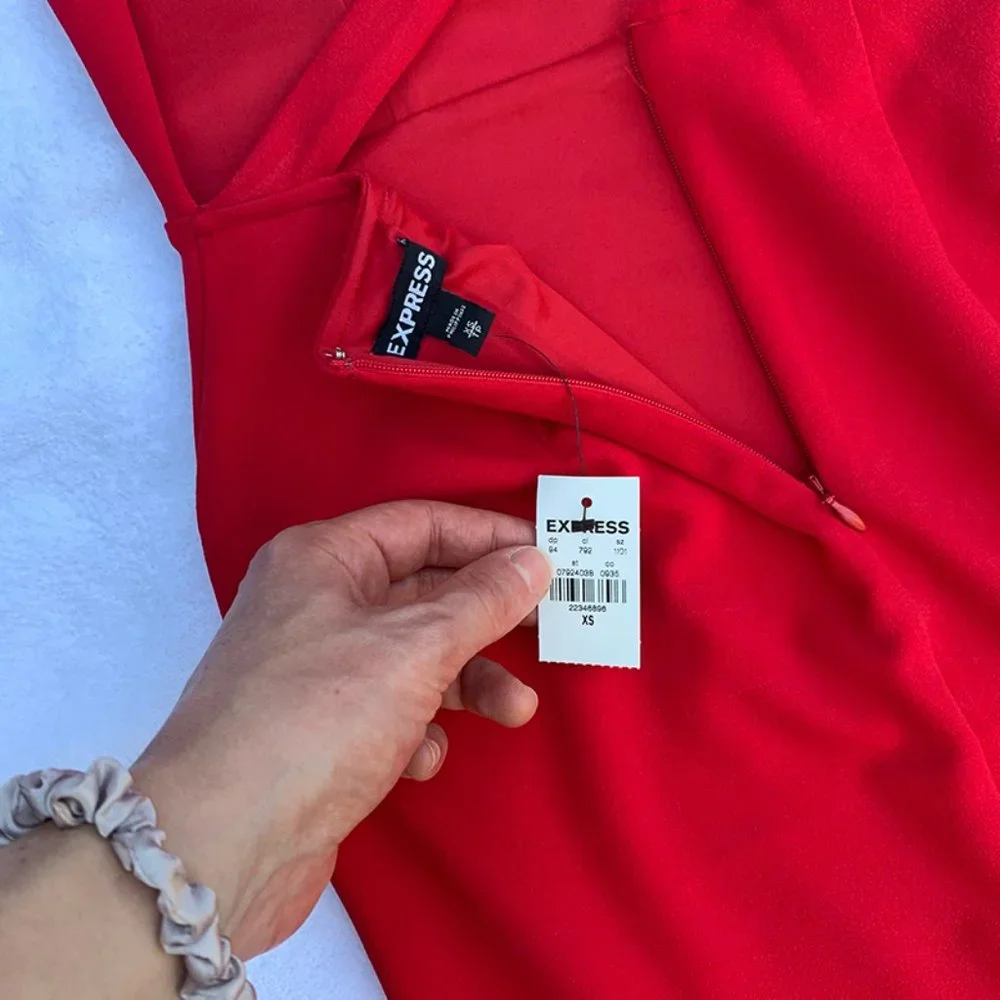 Express XS Open Back High Neck Bodycon Dress - Picture 3 of 7